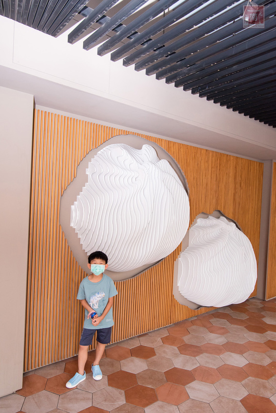 【臺南美食】中秋禮盒新花樣｜暢銷新品｜傳統糕點結合芬蘭valio極光奶油｜八寶肉包｜椪餅禮盒~~克林台包 - 南人幫