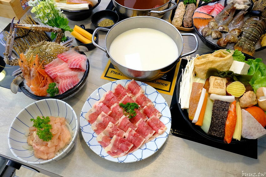 全新自助吧繽紛亮相！養鍋涮涮鍋，好湯配鮮美海鮮，霜淇淋、冰淇淋吃到嗨，好養券加肉吃飽飽！