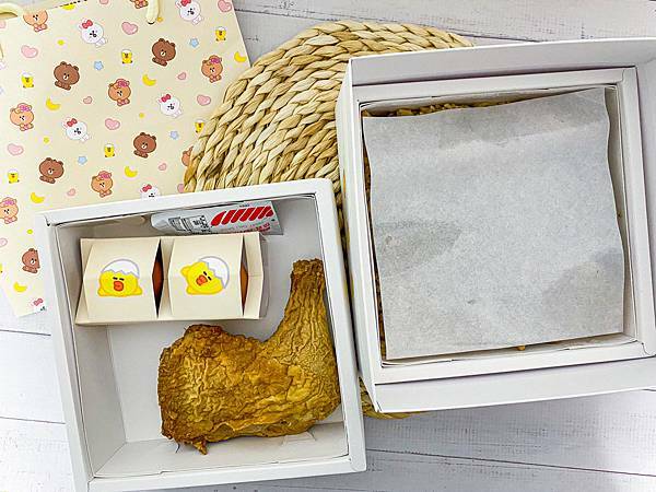 (宅配美食)好兆頭 彌月禮盒怎麼送?彌月油飯推薦 彌月油飯禮盒試吃 Line主題包裝禮盒超萌!送禮大方又美觀 油飯美味不膩