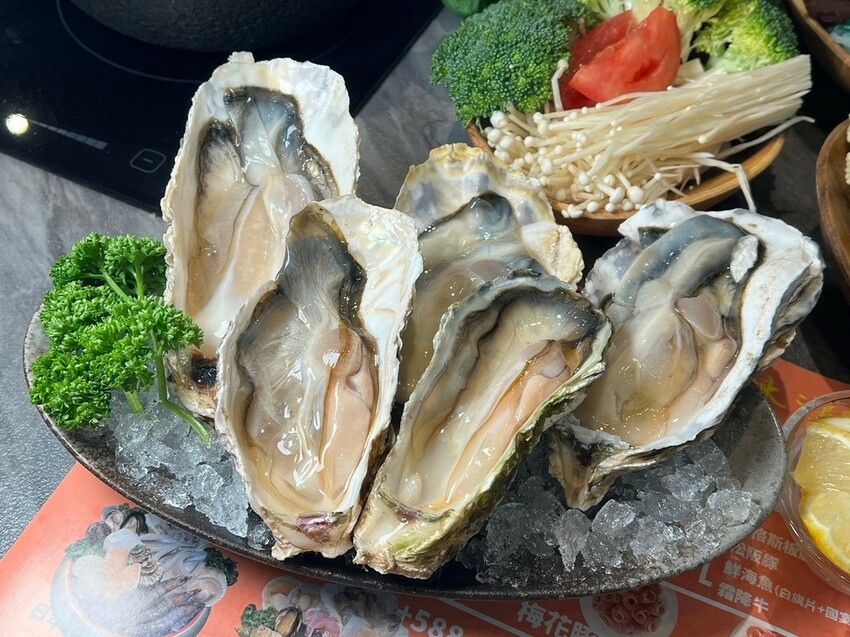 （青埔美食）食鍋性也 海鮮鍋物～桃園青埔人氣火鍋專賣店！現切