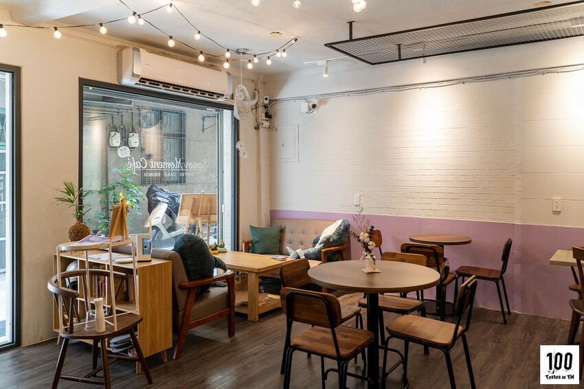 【基隆信義美食】初老咖啡|基隆廟口咖啡廳推薦!熱壓輕食滿滿餡料不手軟,享受巷弄裡的慢時光! | 別墅裡的 100 種味道