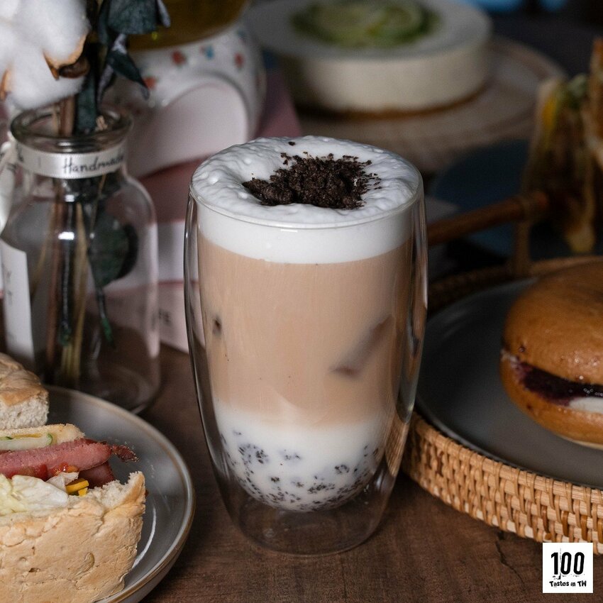 【基隆信義美食】初老咖啡|基隆廟口咖啡廳推薦!熱壓輕食滿滿餡料不手軟,享受巷弄裡的慢時光! | 別墅裡的 100 種味道