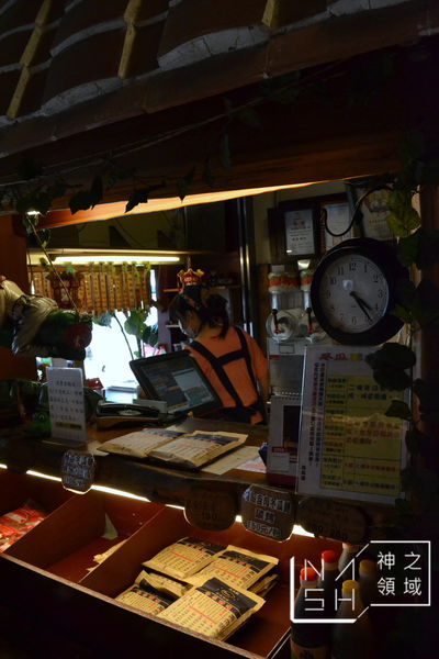 DSC_0058.JPG DSC_0058.JPG