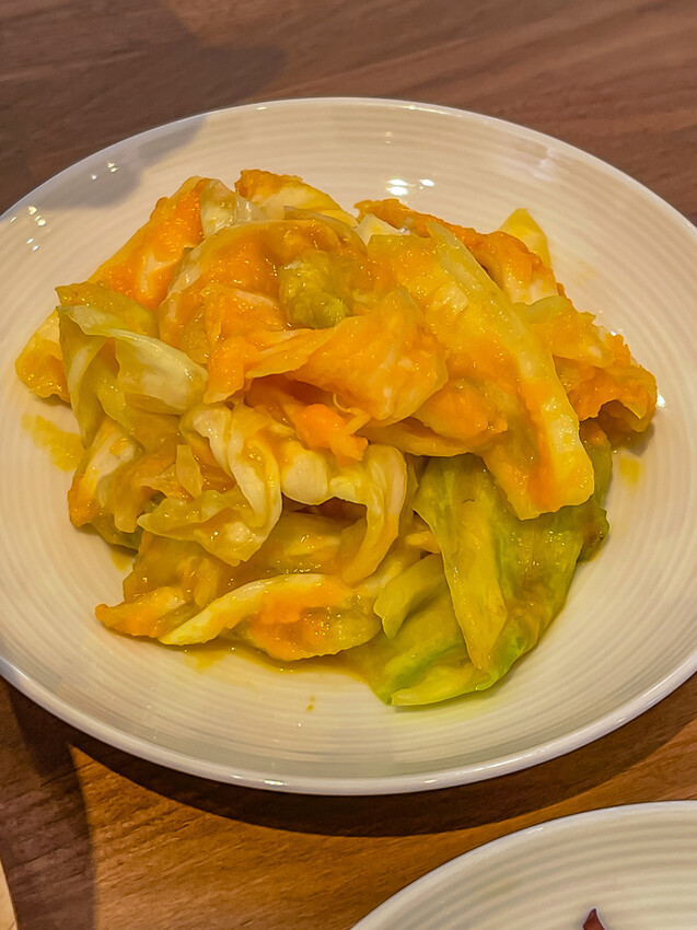 高雄市前鎮區小燉食室 – 老宅新風貌 | 小燉食室的美味燉湯之旅