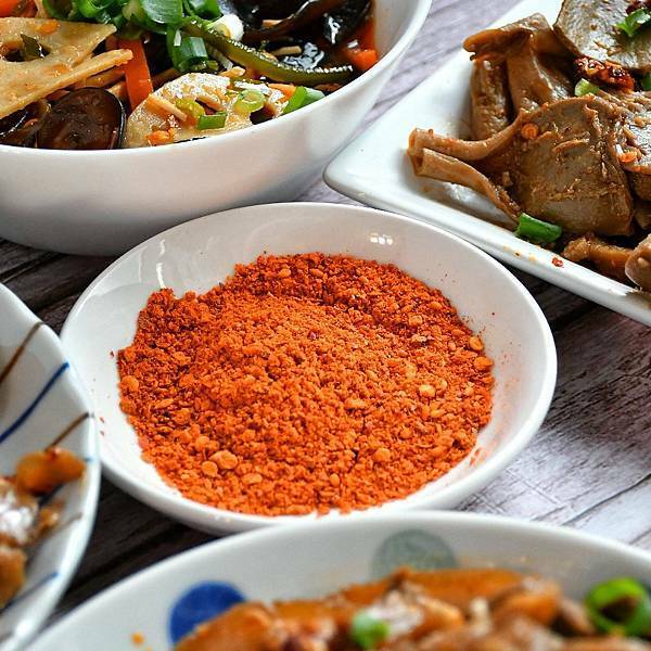 【台北中山】川字九十號 正宗川式滷味，台北川式滷味涼菜，台北巷弄美食，油潑辣子，麻辣滷味新選擇