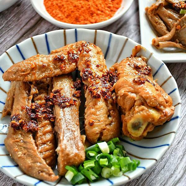 【台北中山】川字九十號 正宗川式滷味，台北川式滷味涼菜，台北巷弄美食，油潑辣子，麻辣滷味新選擇