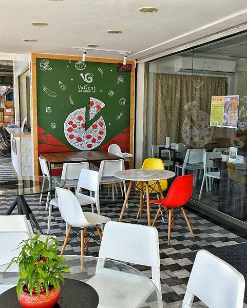 【新北板橋】V.Gest披薩cafe 低碳飲食,西式蔬食料理,小農食材,健康自然的蔬食,提供五倍券優惠套餐