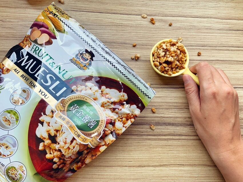 網美系早餐|大頭叔叔穀物水果麥片|全素食|泡著吃、單吃當零食都好吃|不添加香料|不添加人工色素|非油炸|添加果乾營養十足