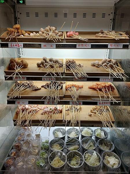 台北中山區｜火烤兩吃吃到飽【夜問長安】燒肉串串火鍋放題