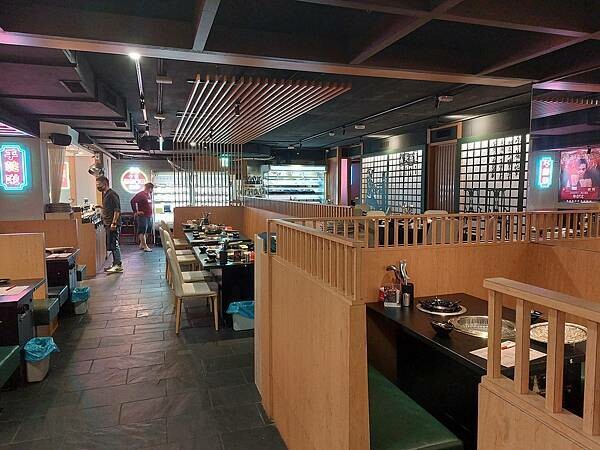 台北中山區｜火烤兩吃吃到飽【夜問長安】燒肉串串火鍋放題