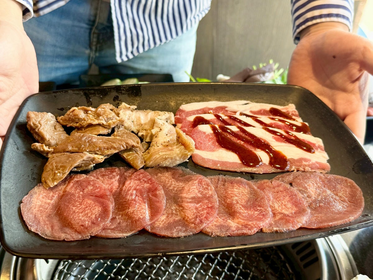 【台北燒肉火鍋推薦】瓦崎燒烤火鍋公館店：極致959方案，和牛、天使紅蝦、生蠔海鮮頂級食材烤肉火鍋吃到飽還有哈根達斯冰淇淋 – 洋洋的吃喝玩樂