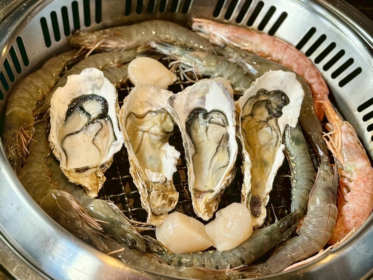 【台北燒肉火鍋推薦】瓦崎燒烤火鍋公館店：極致959方案，和牛、天使紅蝦、生蠔海鮮頂級食材烤肉火鍋吃到飽還有哈根達斯冰淇淋 – 洋洋的吃喝玩樂