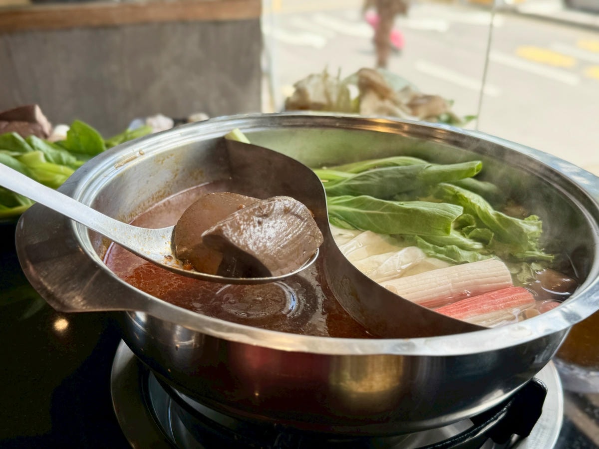 【台北燒肉火鍋推薦】瓦崎燒烤火鍋公館店：極致959方案，和牛、天使紅蝦、生蠔海鮮頂級食材烤肉火鍋吃到飽還有哈根達斯冰淇淋 – 洋洋的吃喝玩樂