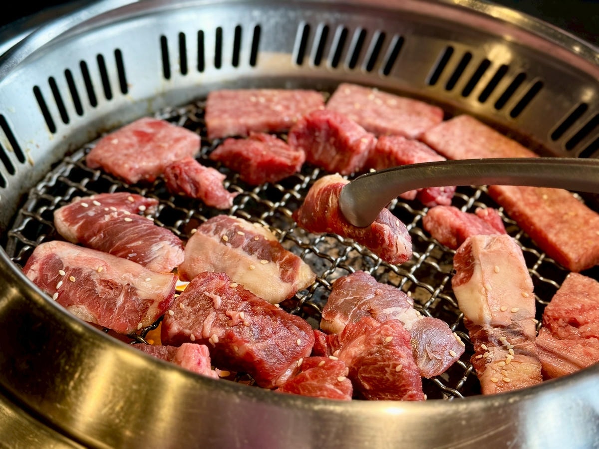 【台北燒肉火鍋推薦】瓦崎燒烤火鍋公館店：極致959方案，和牛、天使紅蝦、生蠔海鮮頂級食材烤肉火鍋吃到飽還有哈根達斯冰淇淋 – 洋洋的吃喝玩樂