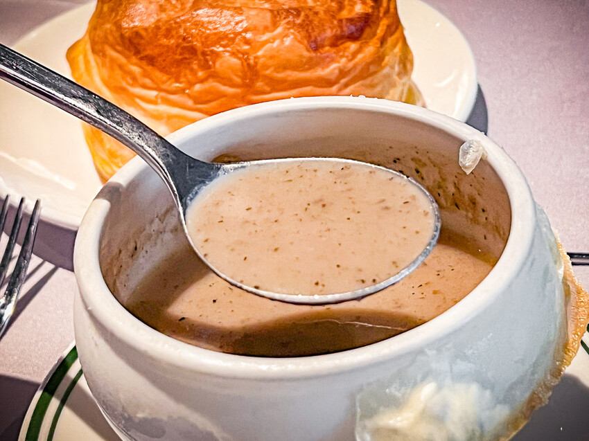 雅室牛排大直旗艦店|台北最便宜的乾式熟成牛排!用餐環境也是有夠讚的