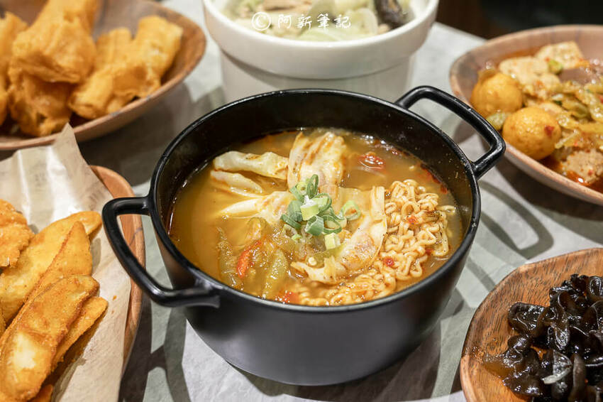 小新贊新台式飲食,小新贊,台式料理,台中滷肉飯,台中美食 小新贊新台式飲食,小新贊,台式料理,台中滷肉飯,台中美食