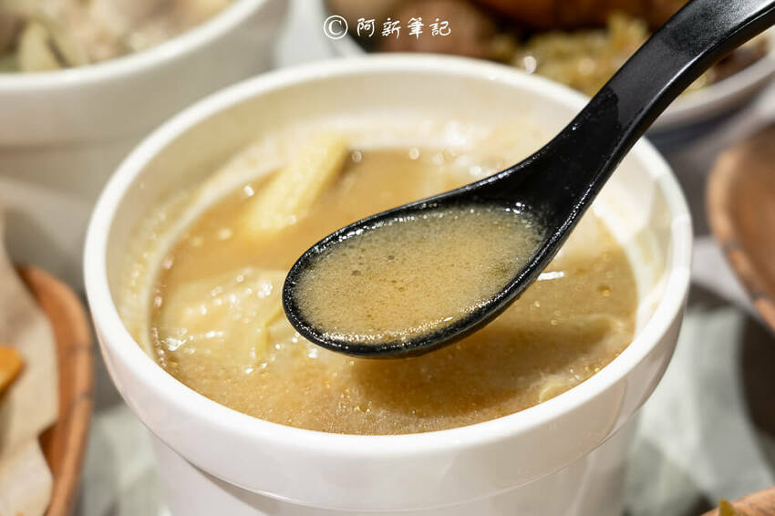 小新贊新台式飲食,小新贊,台式料理,台中滷肉飯,台中美食 小新贊新台式飲食,小新贊,台式料理,台中滷肉飯,台中美食