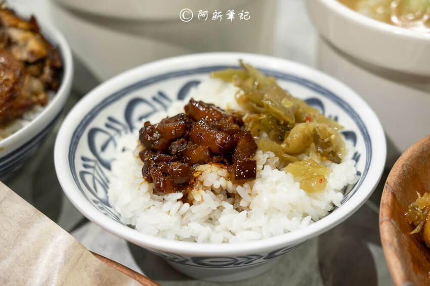 小新贊新台式飲食,小新贊,台式料理,台中滷肉飯,台中美食 小新贊新台式飲食,小新贊,台式料理,台中滷肉飯,台中美食