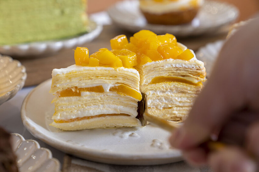 台北美食 皮皮手作千層｜芒果季來了!夏季限定芒果千層登場，還有酥脆芒果泡芙必朝聖