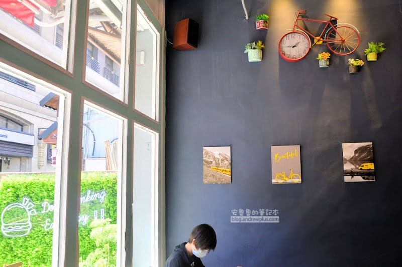 角落utopia - 好吃到遺憾沒早點來!板橋美式頹圮風餐廳