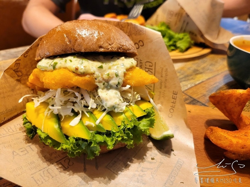 角落utopia 板橋漢堡 板橋美食推薦 專業噗嚨共MISO吃走 (29).jpg