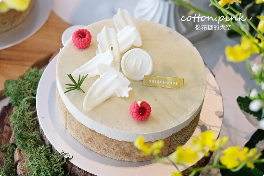 2022台中母親節蛋糕早鳥優惠總整理 ，共計十顆最新推出蛋糕看這篇- 棉花糖的天空