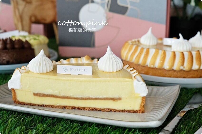 2022台中母親節蛋糕早鳥優惠總整理 ，共計十顆最新推出蛋糕看這篇- 棉花糖的天空