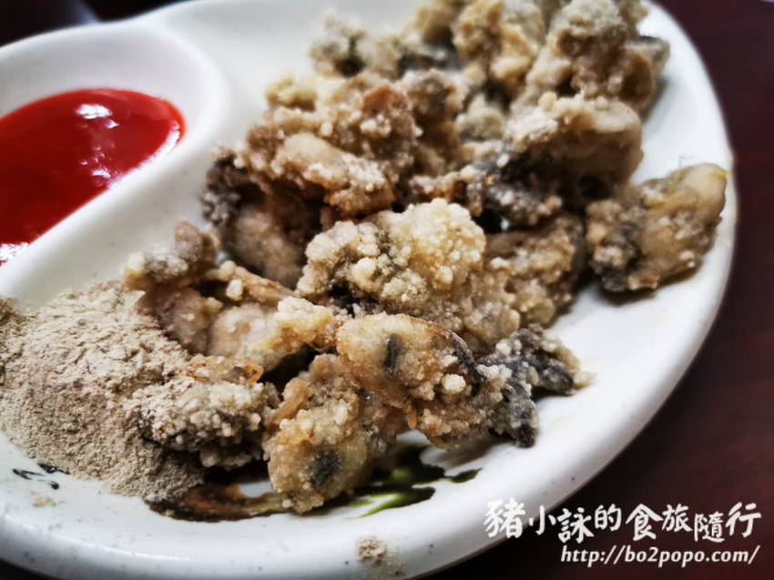 台南。安平》瑞珍蝦仁餛飩(效忠街)(安平古堡前) - 豬小詠的食旅隨行