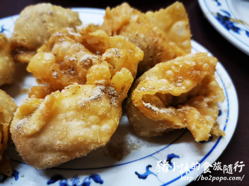 台南。安平》瑞珍蝦仁餛飩(效忠街)(安平古堡前) - 豬小詠的食旅隨行