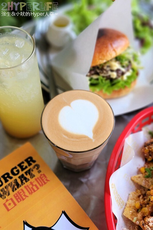 漢堡控注意啦,有別於傳統美式Burger的亞洲風味漢堡意外對味!近捷運文心櫻花站哦~