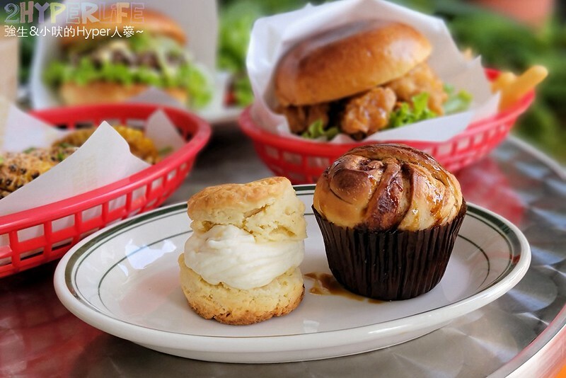 漢堡控注意啦,有別於傳統美式Burger的亞洲風味漢堡意外對味!近捷運文心櫻花站哦~