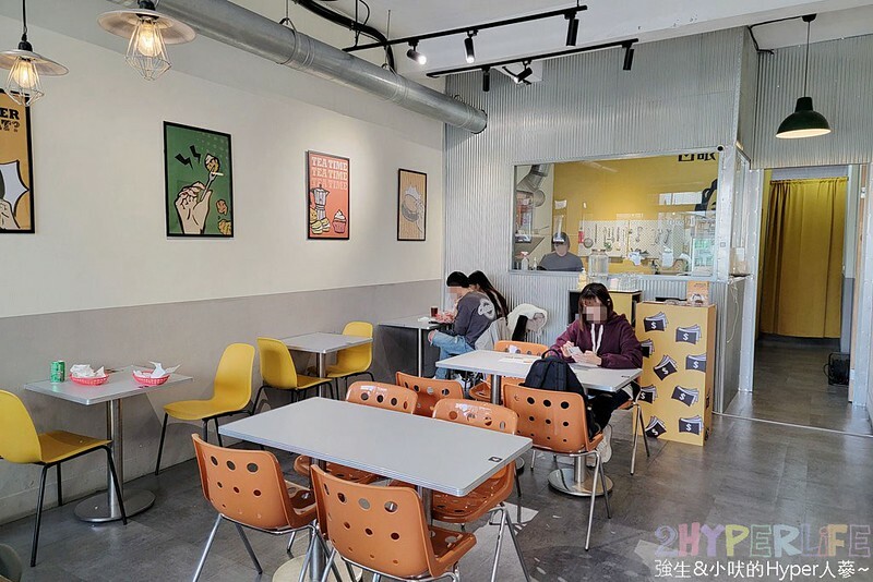 漢堡控注意啦,有別於傳統美式Burger的亞洲風味漢堡意外對味!近捷運文心櫻花站哦~