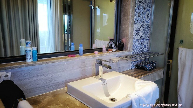 屏東恆春民宿│墾丁葡園會館│浮誇系電梯泳池別墅，獨立房型私人泡湯空間。