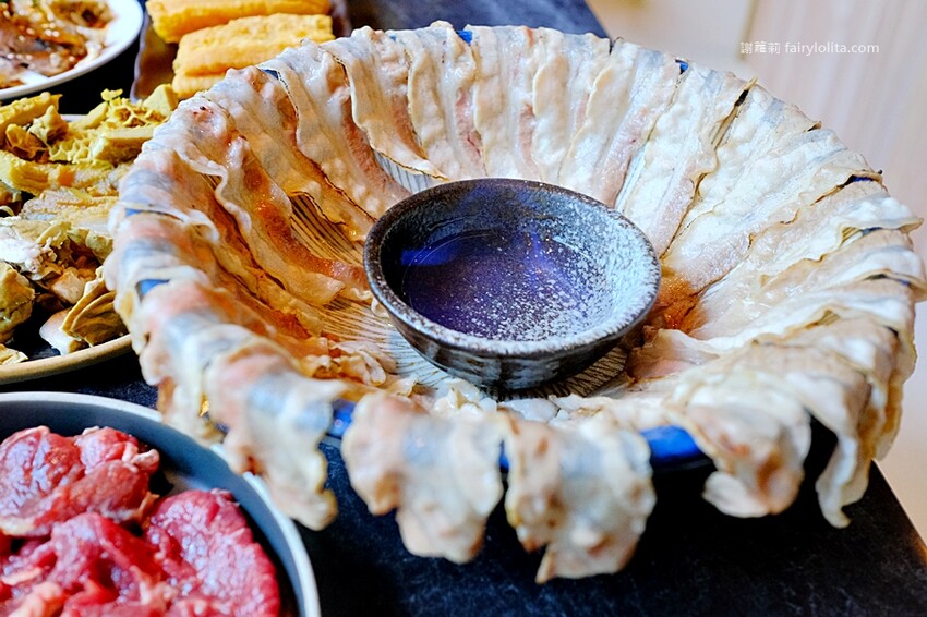 肉盤只要198元就能吃,壽星免費30隻鮮蝦送給你!