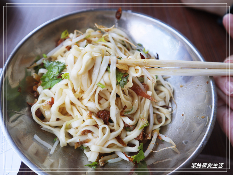 湳仔溝客家麵-桃園大溪/百吉隧道出口補給~鄉野間排隊古早味 - 潔絲蜜愛生活