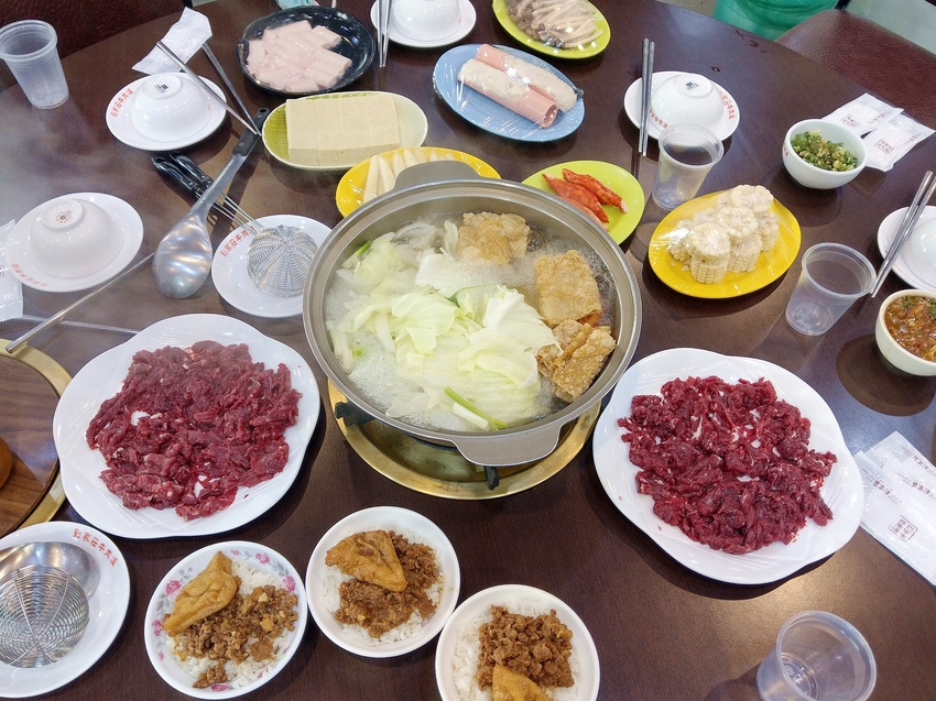 【台南永康】【劉家莊牛肉爐】一吃就會愛上的牛肉鍋, 在地朋友熱情推薦