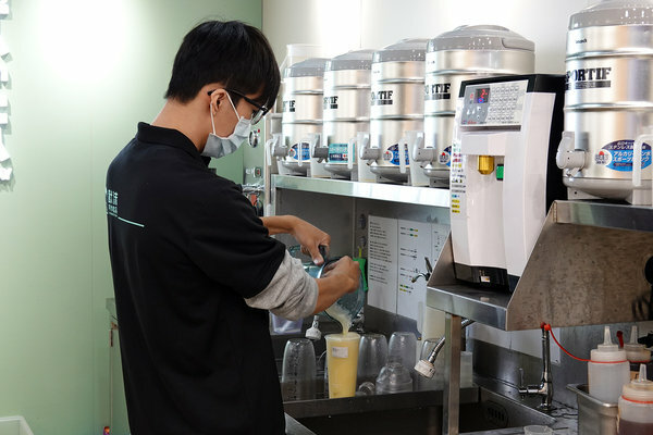 台北車站健康手搖飲-默沫手作飲品北車站前店 (12).jpg 台北車站健康手搖飲-默沫手作飲品北車站前店 (12).jpg