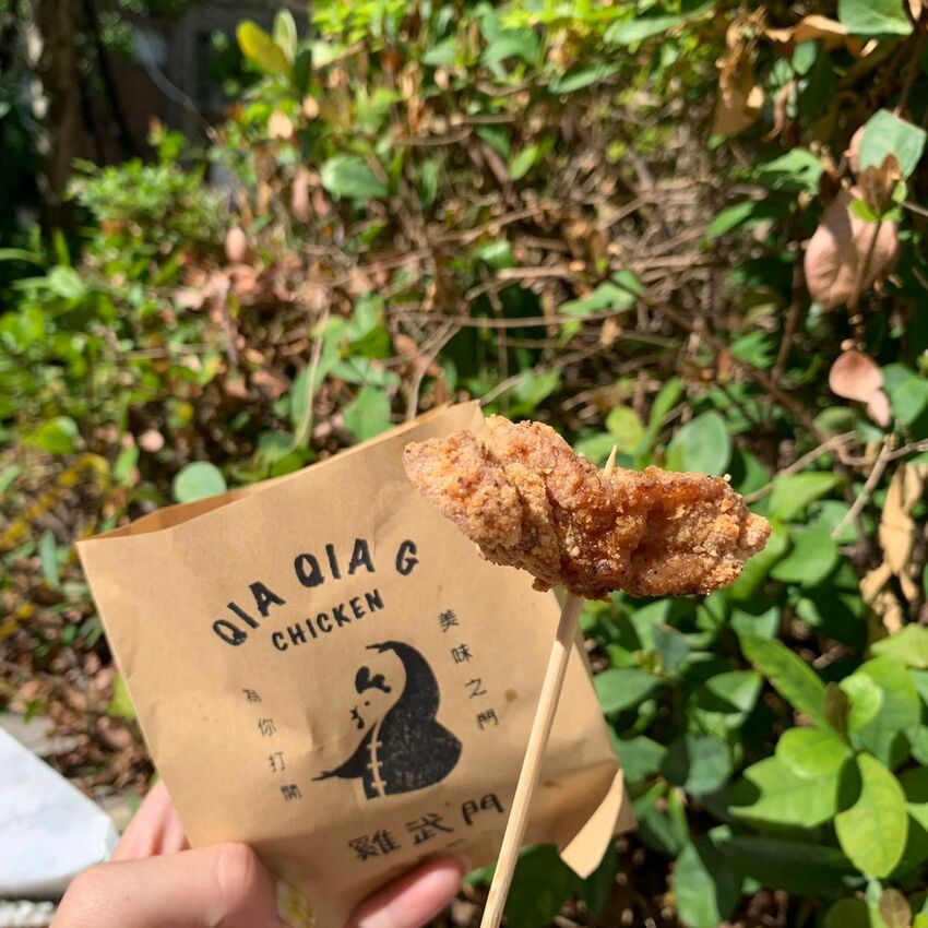 港墘炸物外帶美食｜雞武門炸物職人 超浮誇沖繩飯糰 現點現做超好吃 簡單的美味就是這麼幸福