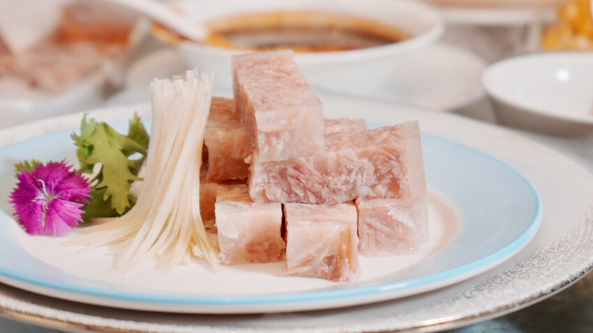 高雄市新興區[高雄美食] 福華大飯店 江南春｜27年老字號江浙料理｜招牌必點「掛爐一品鴨」