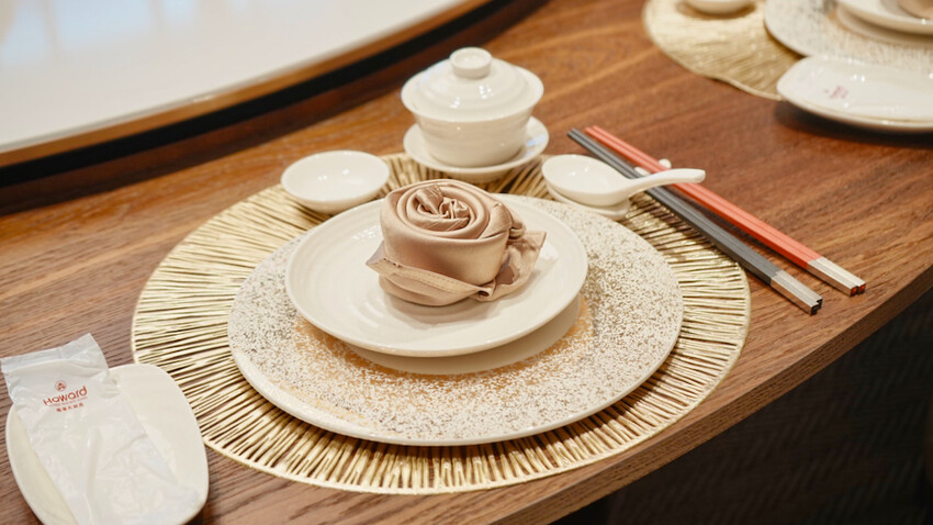 高雄市新興區[高雄美食] 福華大飯店 江南春｜27年老字號江浙料理｜招牌必點「掛爐一品鴨」