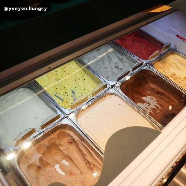 LINE_ALBUM_211119_10