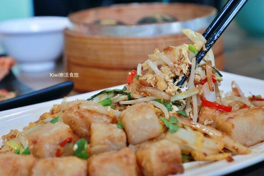 彰化縣員林市八玖鼎港式飲茶員林店｜彰化員林港式料理好道地，港式燒賣小點推車穿梭座位間，超過100道港式料理任選平價