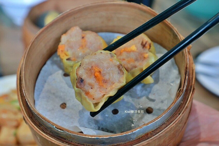 彰化縣員林市八玖鼎港式飲茶員林店｜彰化員林港式料理好道地，港式燒賣小點推車穿梭座位間，超過100道港式料理任選平價