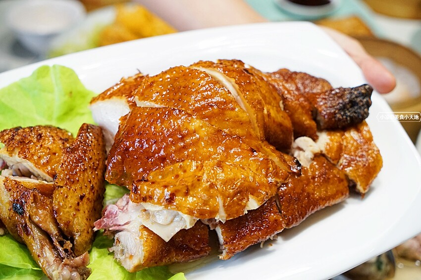 彰化員林驚見港點推車，超過百道美味小點熱炒，還有蒜香炸子雞、廣東炒麵、黃金流沙包，經典重現(寵物友善、附停車場) 