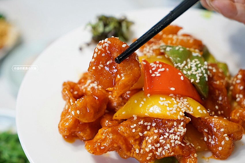 彰化員林驚見港點推車，超過百道美味小點熱炒，還有蒜香炸子雞、廣東炒麵、黃金流沙包，經典重現(寵物友善、附停車場) 