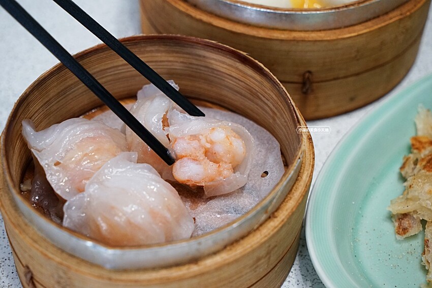 彰化員林驚見港點推車，超過百道美味小點熱炒，還有蒜香炸子雞、廣東炒麵、黃金流沙包，經典重現(寵物友善、附停車場) 