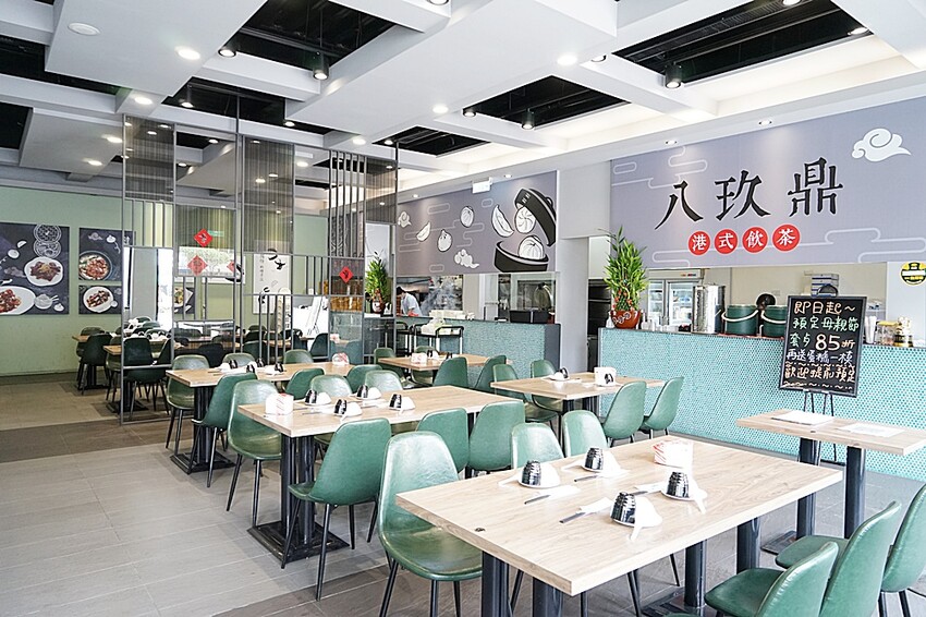 彰化員林驚見港點推車，超過百道美味小點熱炒，還有蒜香炸子雞、廣東炒麵、黃金流沙包，經典重現(寵物友善、附停車場) 