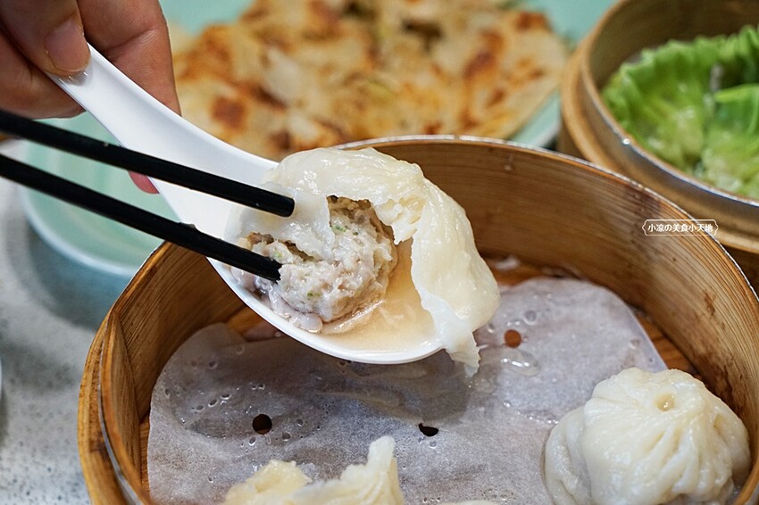 彰化員林驚見港點推車，超過百道美味小點熱炒，還有蒜香炸子雞、廣東炒麵、黃金流沙包，經典重現(寵物友善、附停車場) 