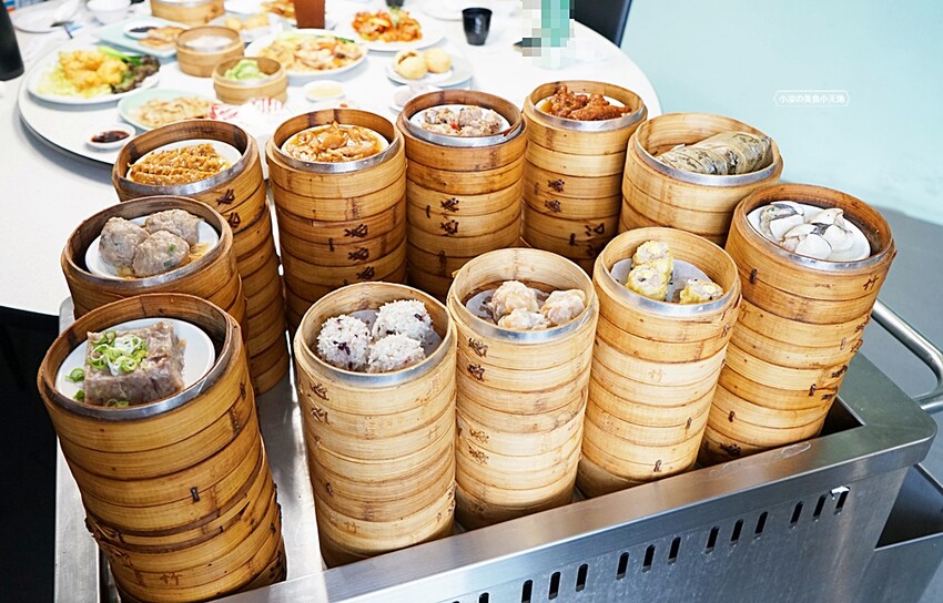 彰化員林驚見港點推車，超過百道美味小點熱炒，還有蒜香炸子雞、廣東炒麵、黃金流沙包，經典重現(寵物友善、附停車場) 