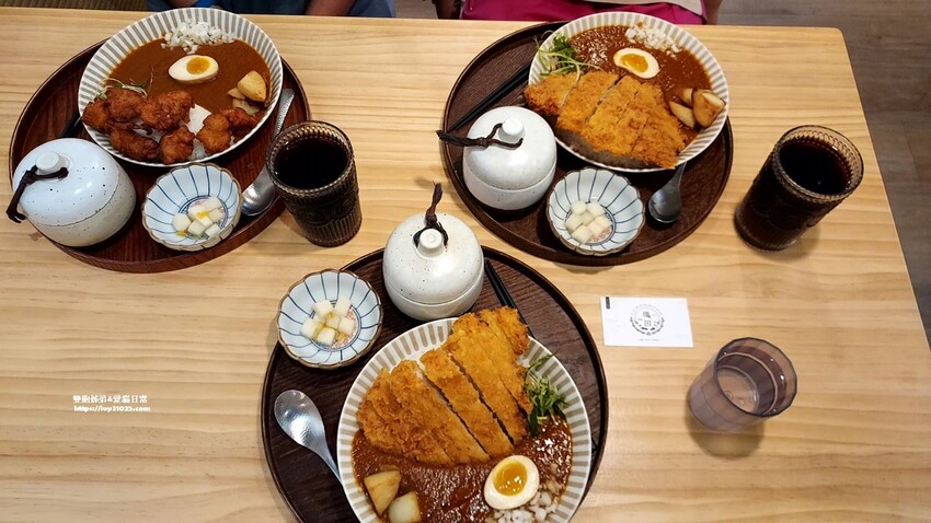 前鎮美食 龝田熟成咖哩 藏身在廣西路上日式宿舍改良後的咖哩專賣店